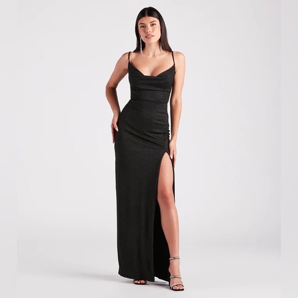 Black sparkly prom dress - Picture 5 of 5